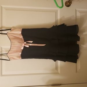 Zum Zum dress by Nike Livas size 3-4